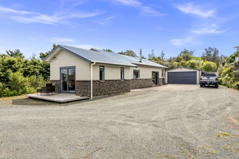 1534 Ngunguru Road, Ngunguru, Whangārei - Carousel 1