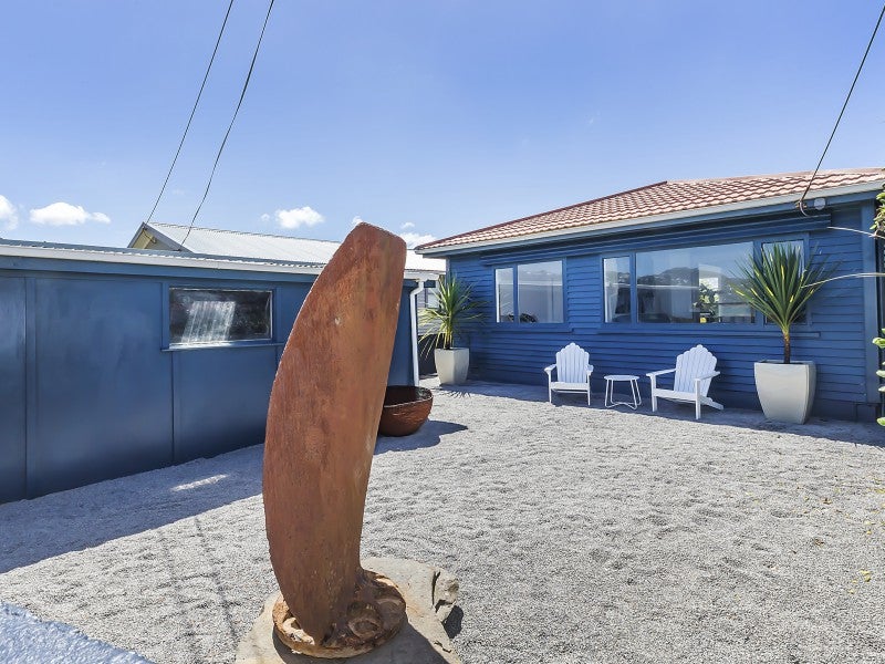 2 Lyall Parade, Lyall Bay, Wellington - Carousel 2