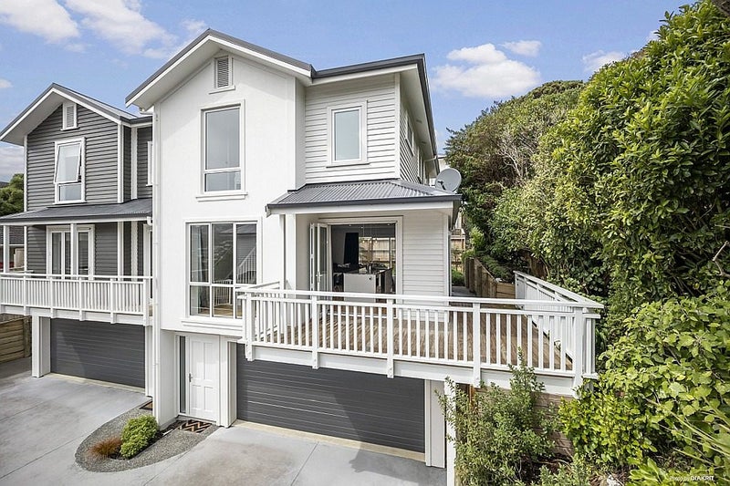 56E Nicholson Road, Khandallah, Wellington - Carousel 2