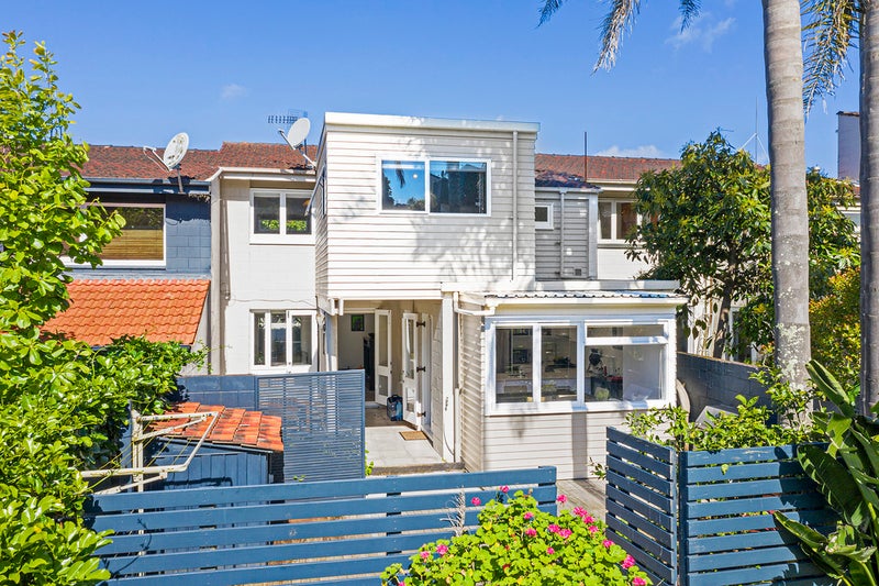 82 Hepburn Street, Freemans Bay, Auckland - Carousel 1