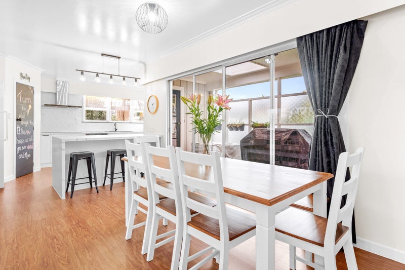 8 Adams Place, Kamo, Whangarei - Carousel 2