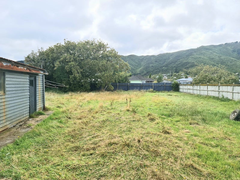 86 Wellington Road, Wainuiomata, Lower Hutt - Carousel 2