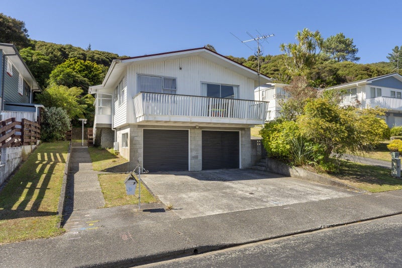 31 Holland Street, Wainuiomata, Lower Hutt - Carousel 2