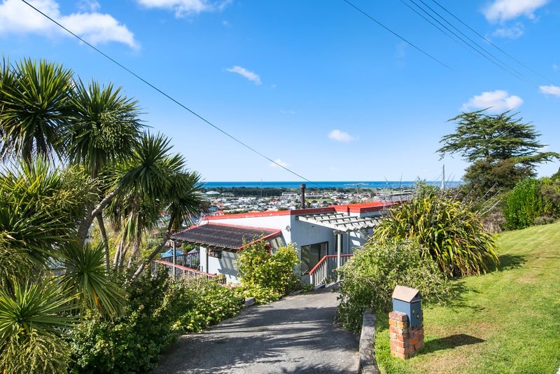 84 Moana Crescent, Musselburgh, Dunedin - Carousel 2