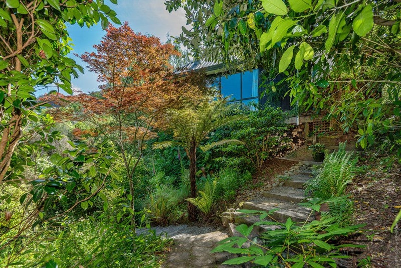 16 Zephyr Terrace, Governors Bay - Carousel 1