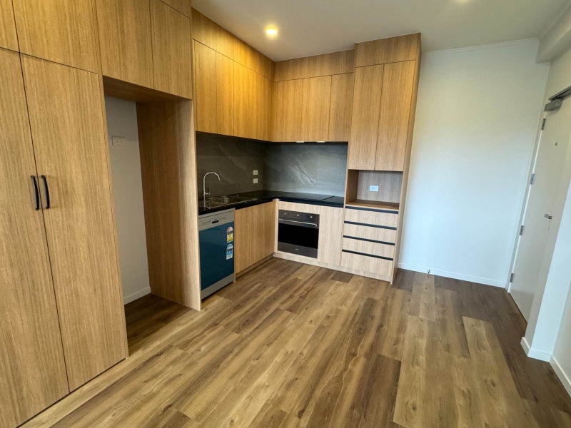 202/48 Clay Works Lane, New Lynn, Auckland - Carousel 2