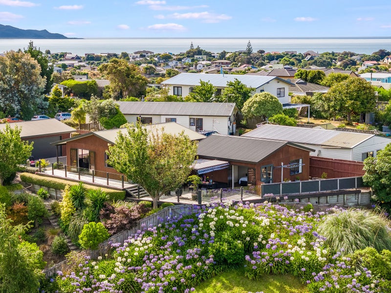 25 Pine Ridge Terrace, Waikanae Beach, Waikanae - Carousel 31