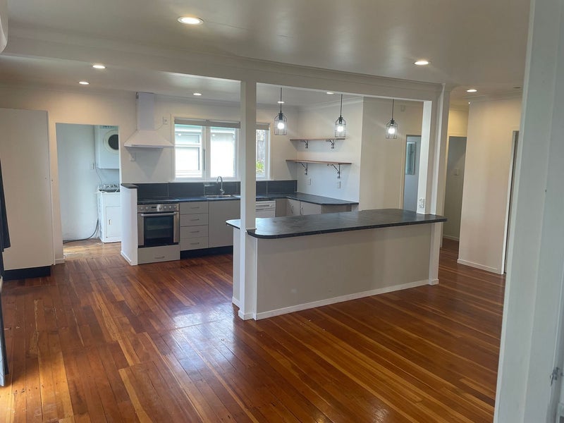 81 Ellicott Road, Nawton, Hamilton - Carousel 2