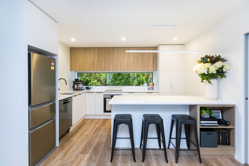 10 Pempsey Street, Silverstream, Upper Hutt - Carousel 2