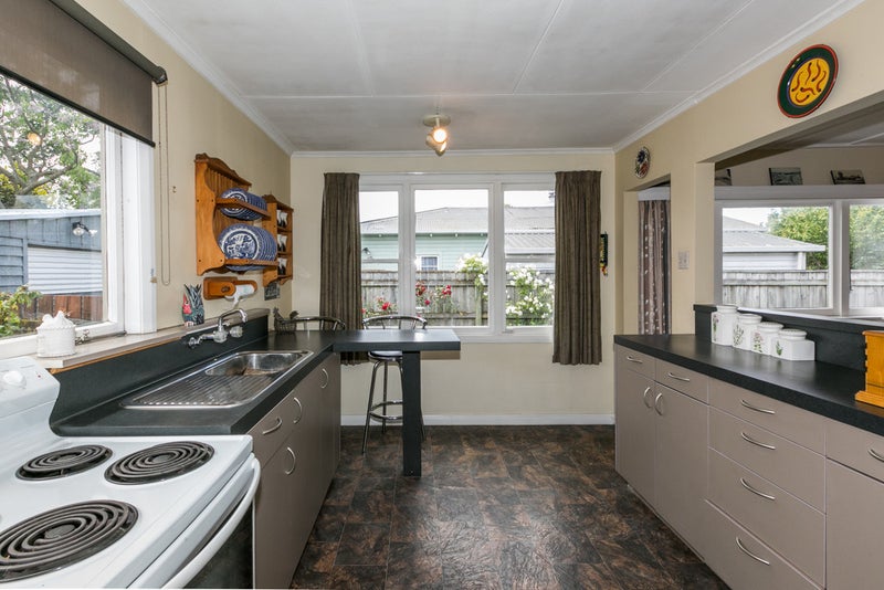 602 Willowpark Road South, Akina, Hastings - Carousel 2