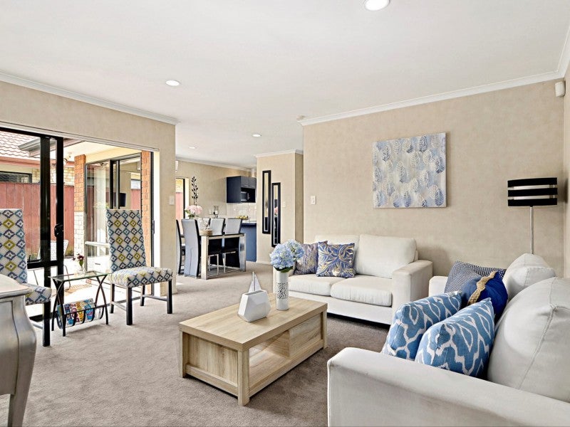 70 Stellata Court, Randwick Park, Auckland - Carousel 2