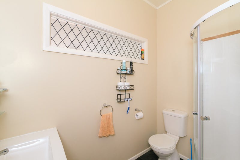 10A Connolly Street, Boulcott, Lower Hutt - Carousel 20