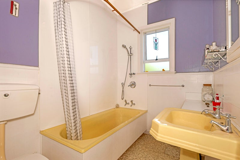 64 Graham Road, Inner Kaiti, Gisborne - Carousel 19