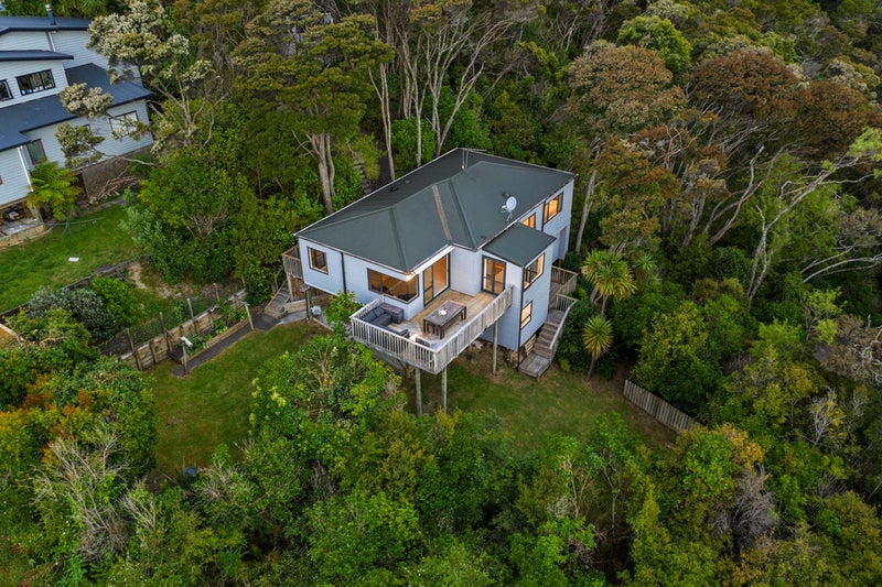 83 Pemberton Avenue, Bayview, Auckland - Carousel 1