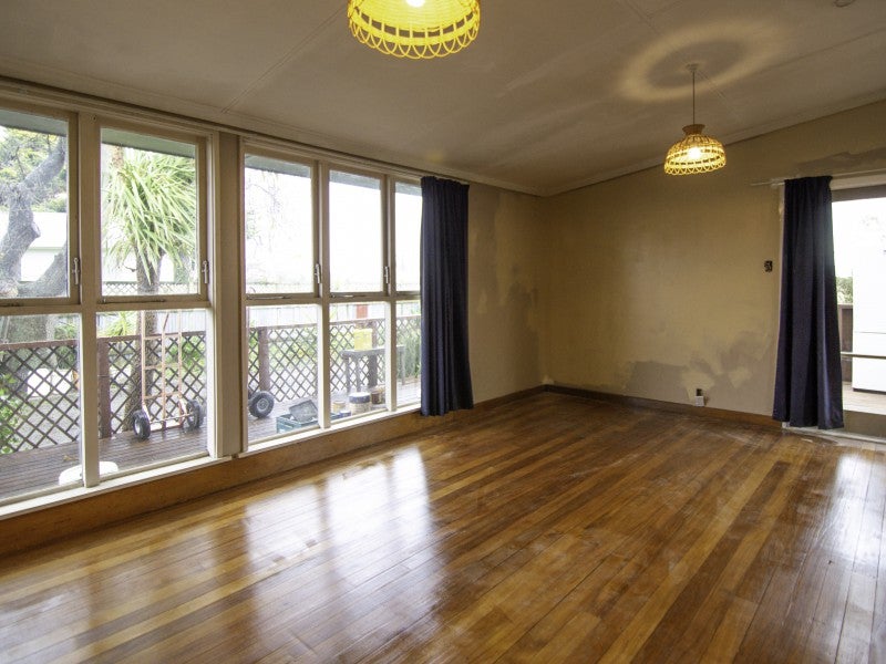 40 Rata Street, Tokomaru, Palmerston North - Carousel 2