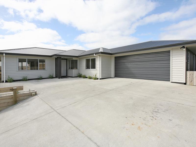 146 Major Drive, Kelson, Lower Hutt - Carousel 1