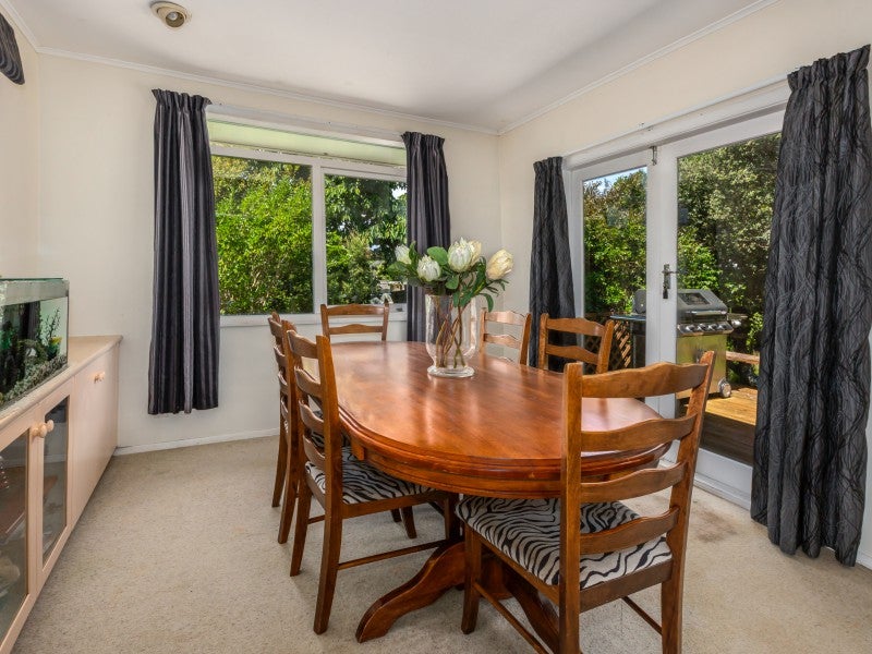 2 Donlin Road, Pukerua Bay, Porirua - Carousel 2