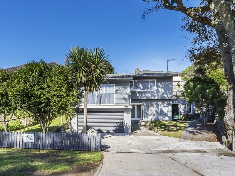 26 Collins Avenue, Tawa, Wellington - Carousel 2