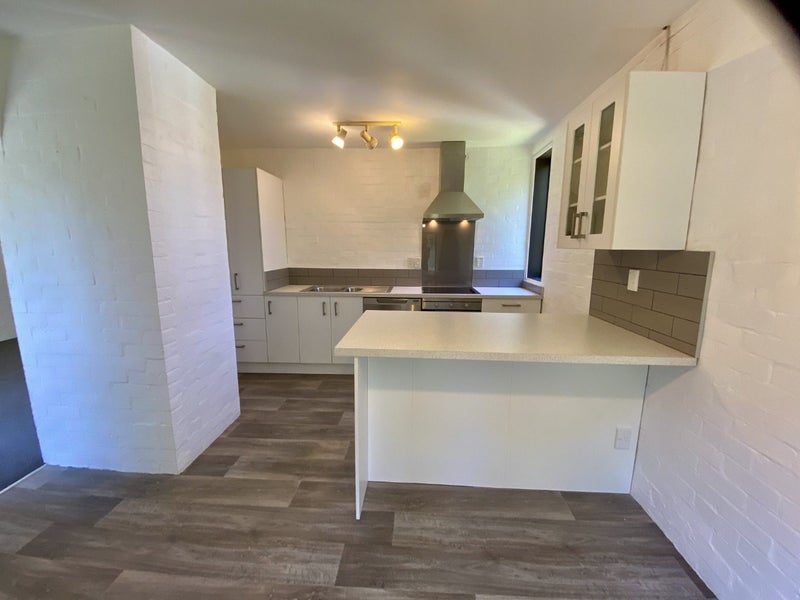 141D Churton Drive, Churton Park, Wellington - Carousel 2