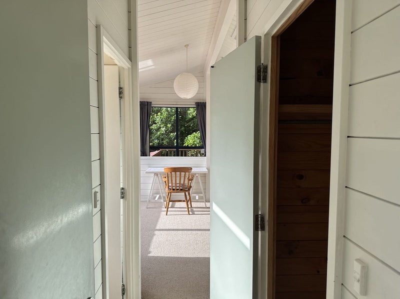 98 Hadfield Street, Beach Haven, Auckland - Carousel 2