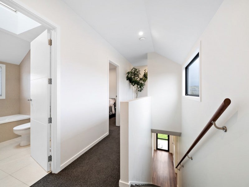 4 Appin Court, Jacks point, ALBERT TOWN - Carousel 15