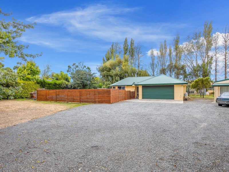 8 Newton Place, Amberley, Amberley - Carousel 2