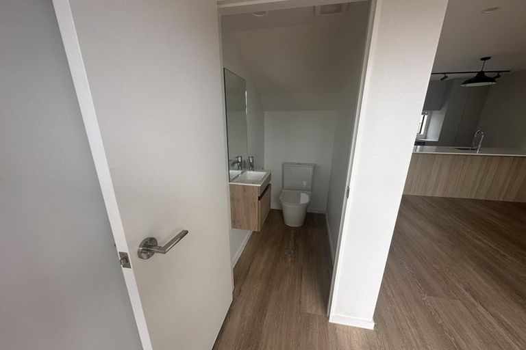 117B Rata Street, Naenae, Lower Hutt - Carousel 10