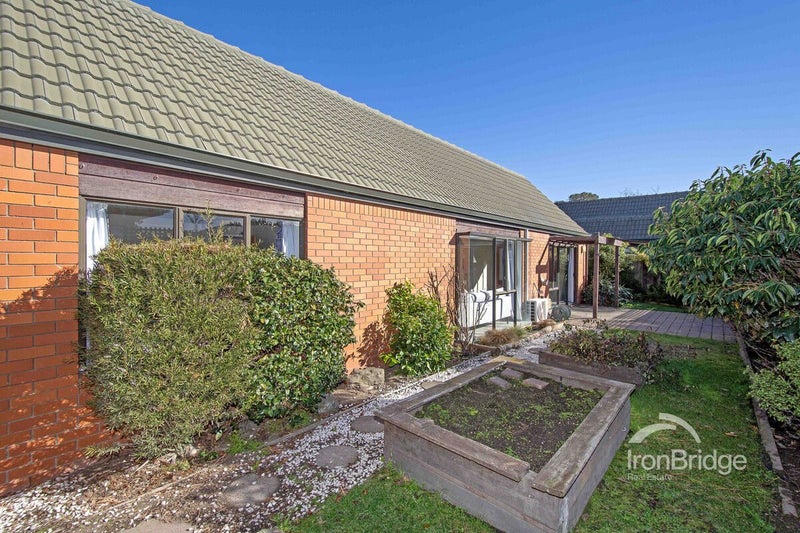 4/415 Mairehau Road, Parklands, Christchurch - Carousel 11