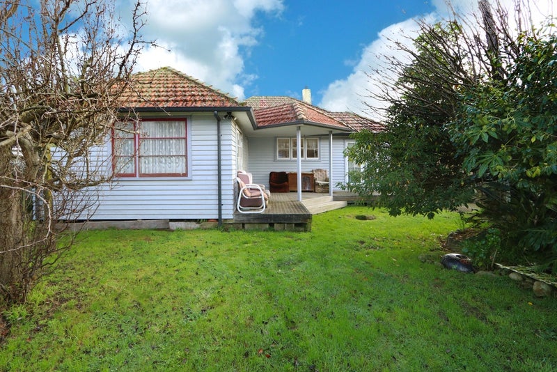 10 Foster Street, Taita, Lower Hutt - Carousel 2