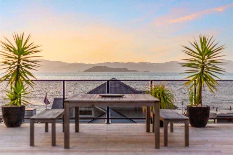 616A Marine DR, DAYS BAY, EASTBOURNE - Carousel 1