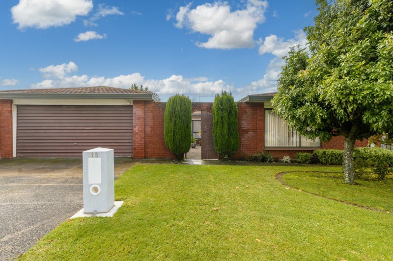 15 Lydbrook Place, Otumoetai, Tauranga - Carousel 2