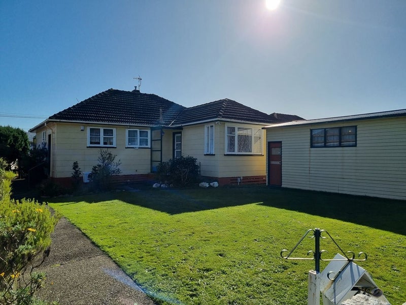 46 Godley Street, Waiwhetu, Lower Hutt - Carousel 1