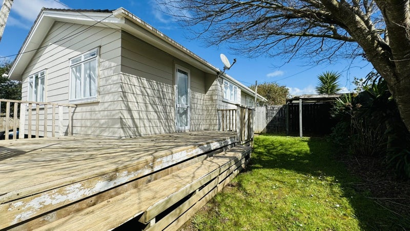 15 Cardrona Place, Favona, Auckland - Carousel 2