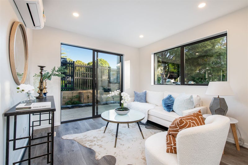 50A Sherwood Avenue, Te Atatu South, Auckland - Carousel 2