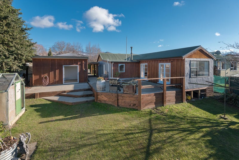 19 Arklow Street, Albert Town, Wanaka - Carousel 1