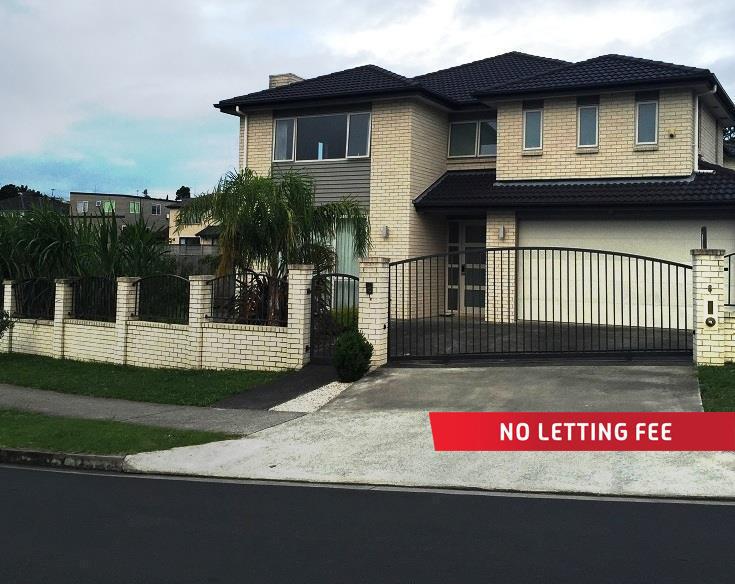 8 Mulroy Place, Pinehill, Auckland - Carousel 1