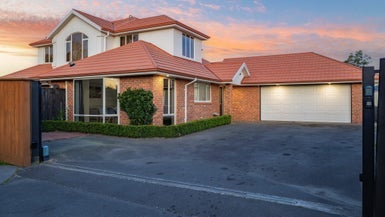 39 Broadhaven Avenue, Parklands, Christchurch - Carousel 1