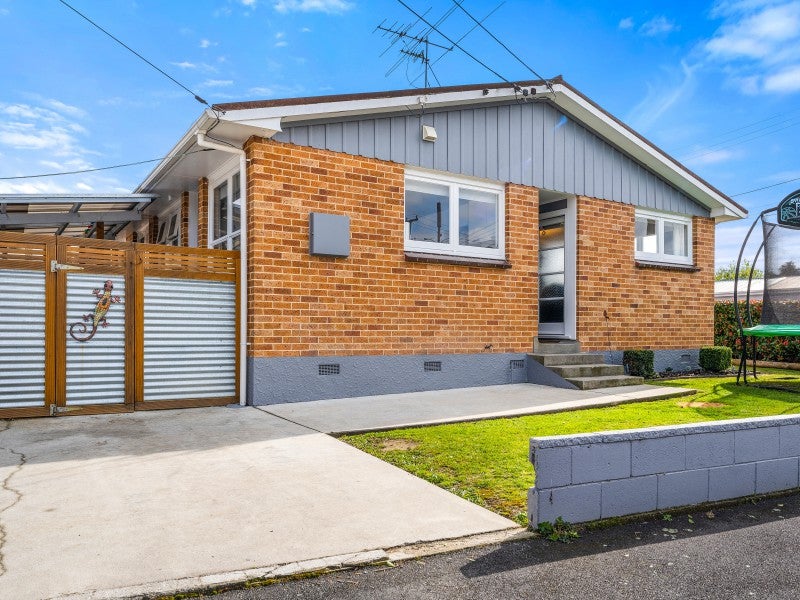 1/34 MACLEAN ST, Wallaceville, Upper Hutt - Carousel 21