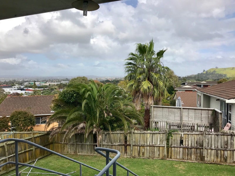 4/21 Strong Street, St Johns, Auckland - Carousel 7