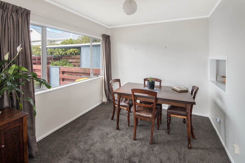 5/192 Onepu Road, Lyall Bay, Wellington - Carousel 2