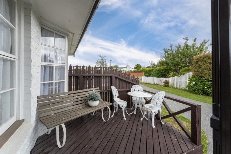 15 Blairdon Place, Bishopdale, Christchurch - Carousel 2