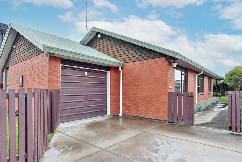 5A Gordon Avenue, St Albans, Christchurch - Carousel 19