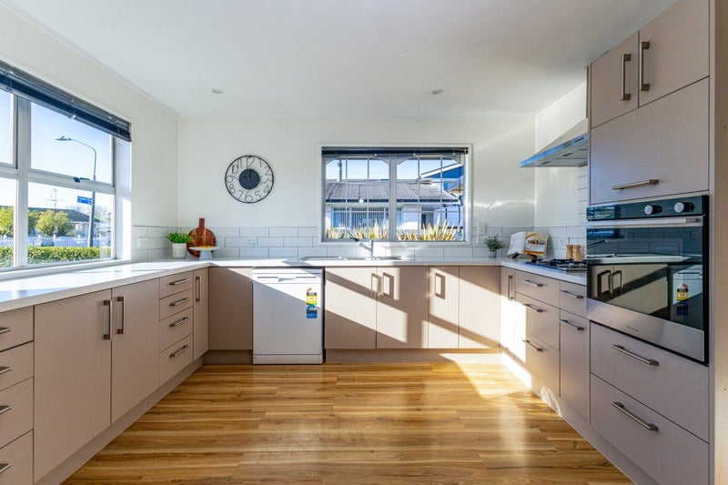 45 Tucker Street, Allenton, Ashburton - Carousel 1