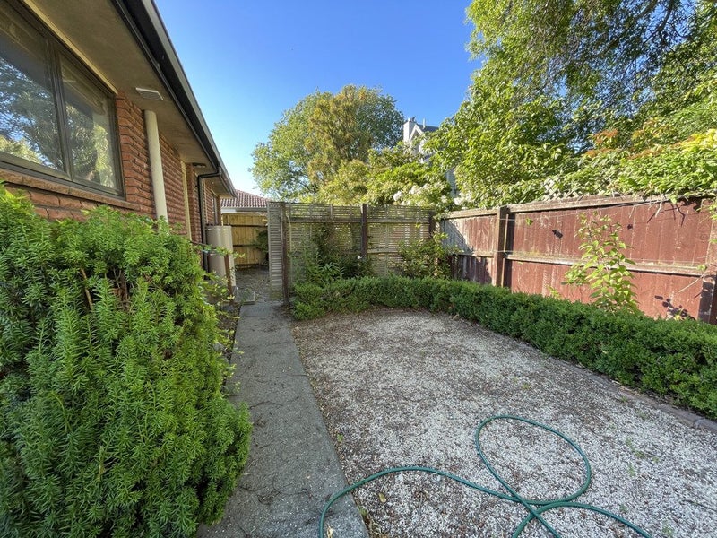 3/11 Office Road, Merivale, Christchurch - Carousel 15