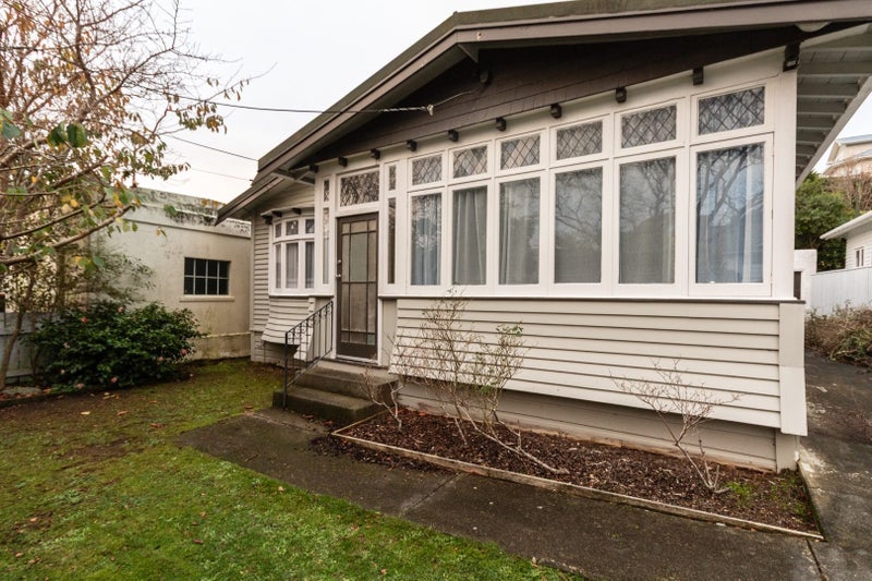 3 Burrows Avenue, Karori, Wellington - Carousel 23