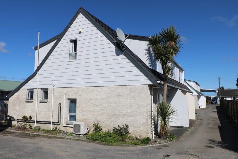 5/21 Islington Street, Trentham, Upper Hutt - Carousel 1
