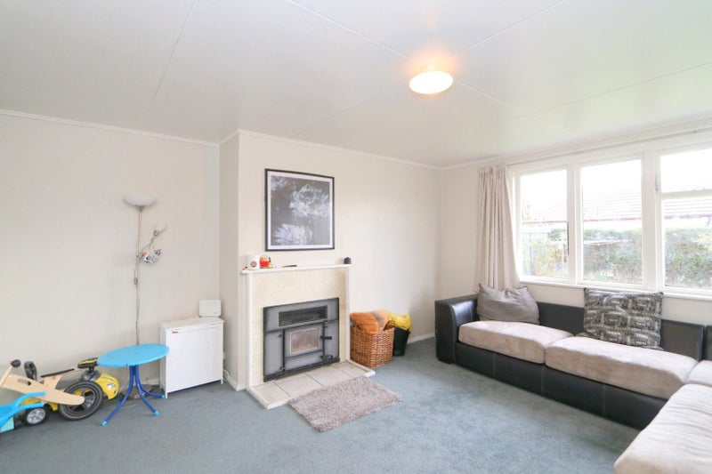 12 Lithgow Place West, Glengarry, Invercargill - Carousel 2
