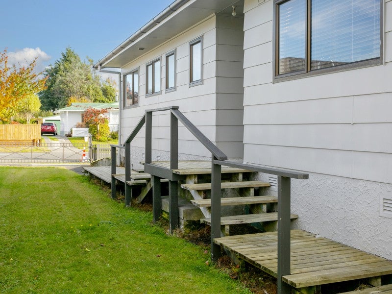 99 Richmond Avenue, Richmond Heights, Taupo - Carousel 26