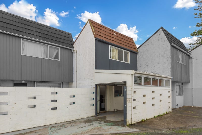 29J Springs Road, Parakai, Helensville - Carousel 1