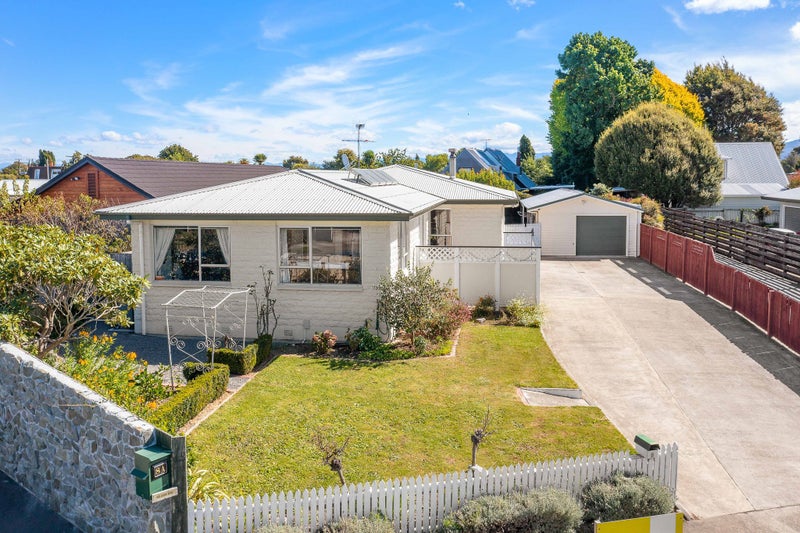 8 Turner Place, Riversdale, Blenheim - Carousel 1